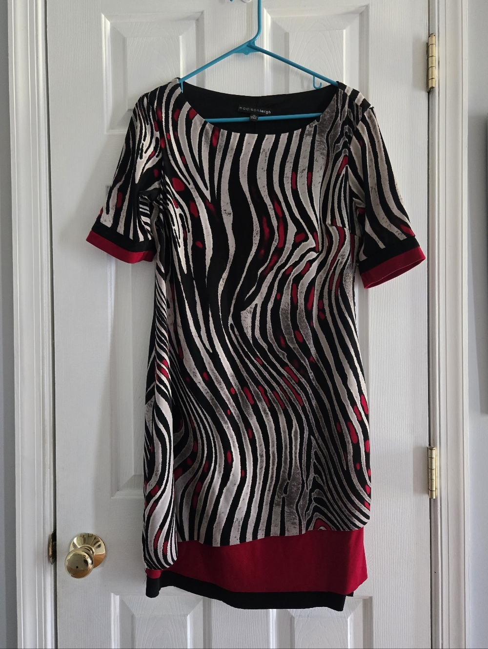 Black, Cream & Red Zebra Patterned Short Sleeve Dress Madison Leigh Size 12